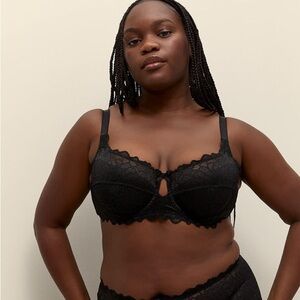 Deesse Black Lace Accent Underwire Bra 44 C NWT